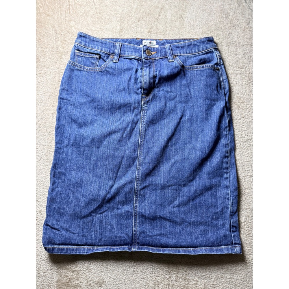 LL Bean Favorite Fit Denim Skirt Womens  Size 6 90s ButterMom Normcore Classic‎
